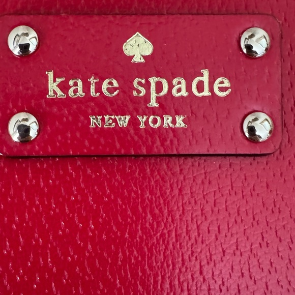 Kate Spade Neda Wellesley Red Leather Zip Around Wallet EUC - Picture 3 of 12